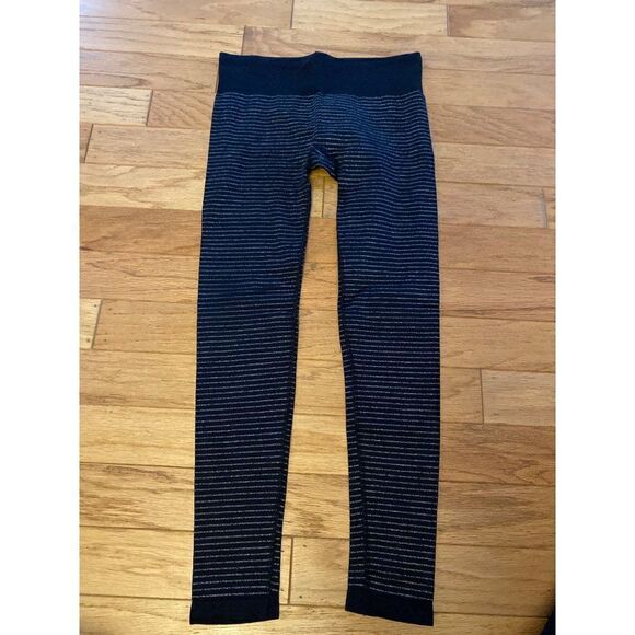 Athleta womens Black Silver Metallic Shimmer Striped pull on mid-rise pants sz M - Picture 1 of 8